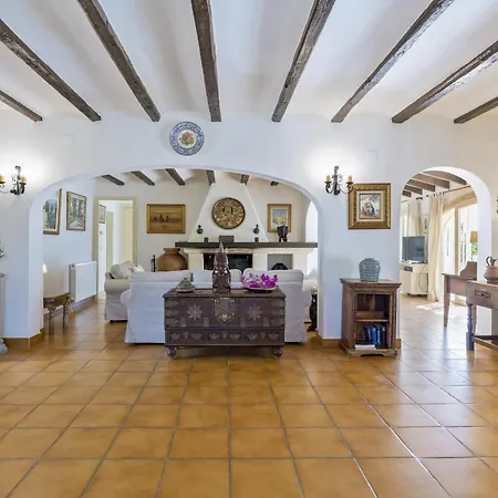 Villa Levante *